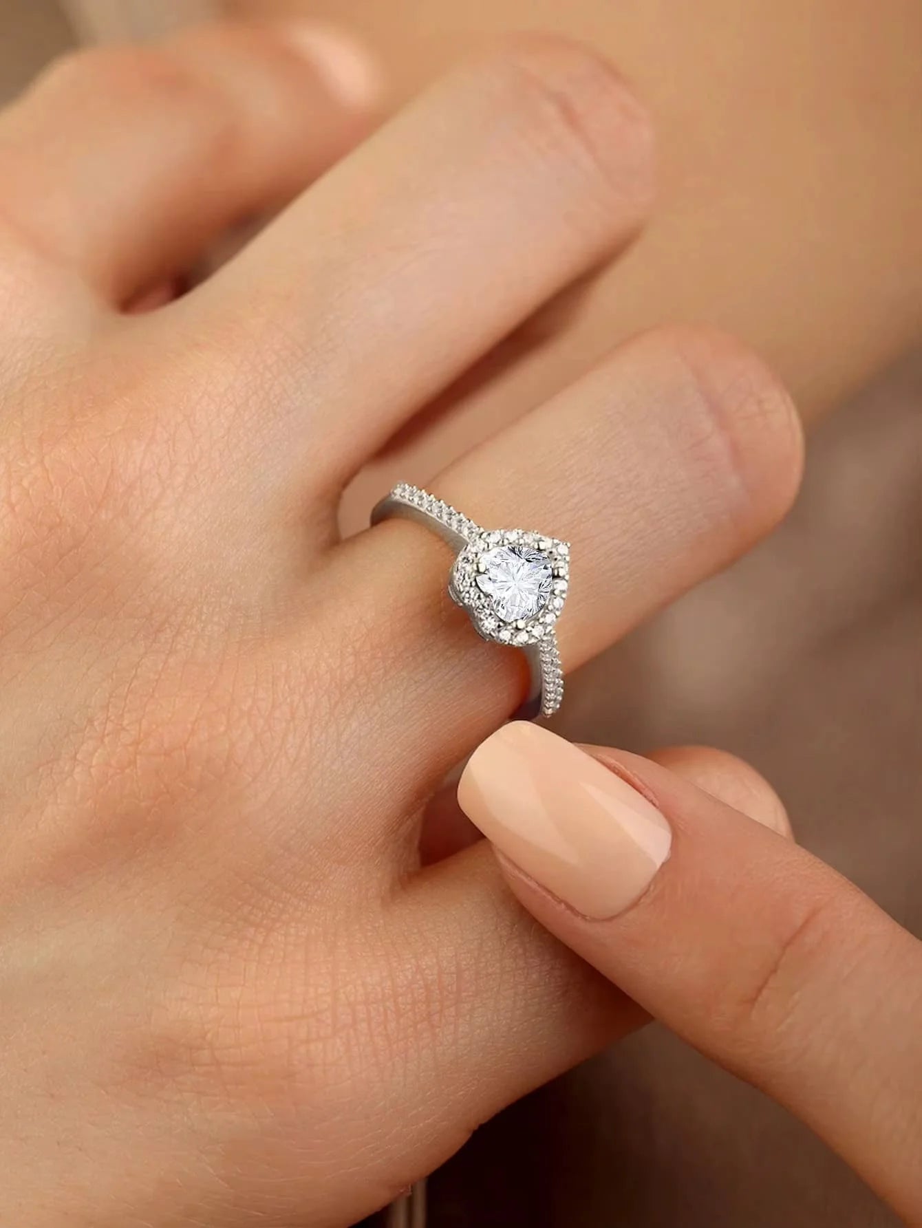 Anillo Corazon de Cristal