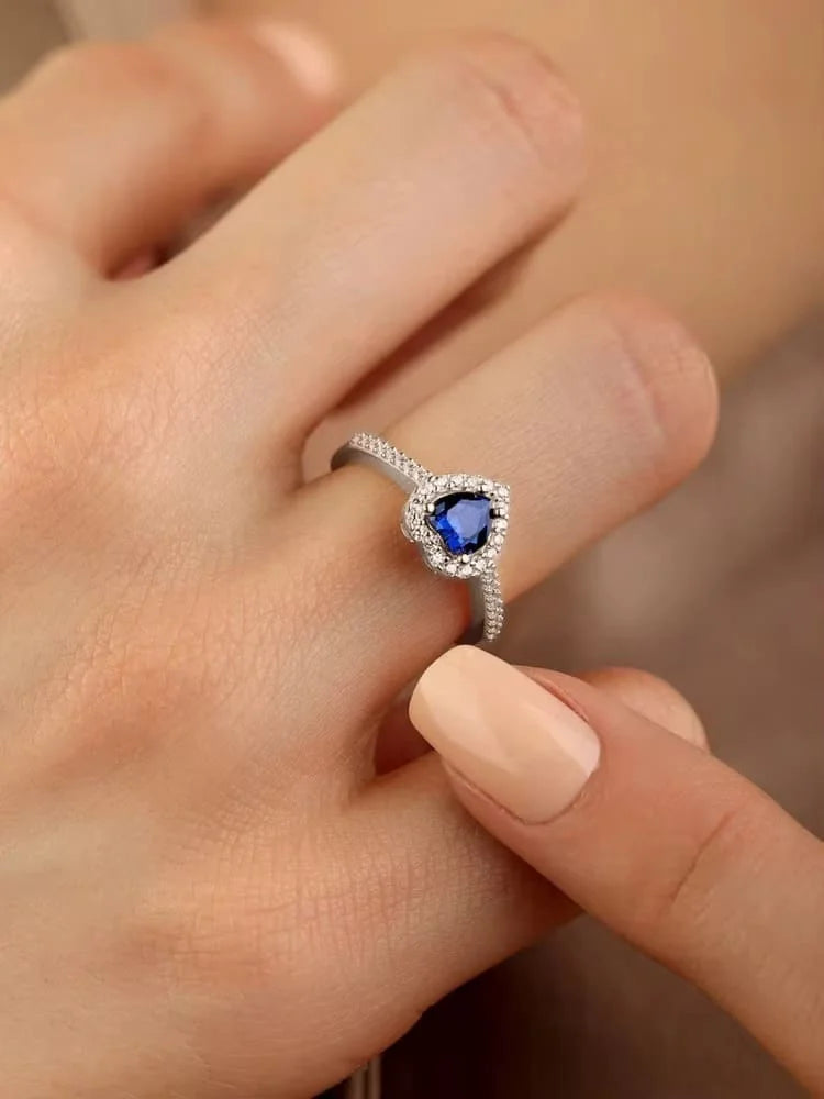 Anillo Corazon de Cristal